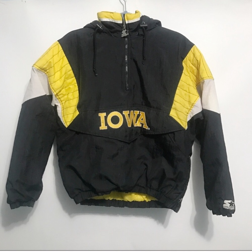 Iowa Hawkeye starter puffer